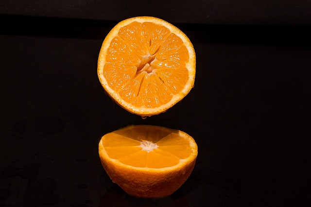 Benefits of eating oranges
